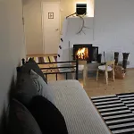 Cozy & Authentic Summerhouse By The River Rovaniemi