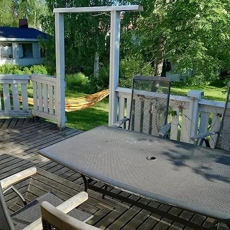 בית נופש Cozy Summerhouse By The River With Free Bikes And Ping Pong *