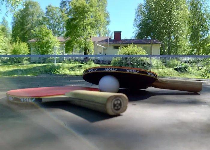 Cozy & Authentic Summerhouse By The River